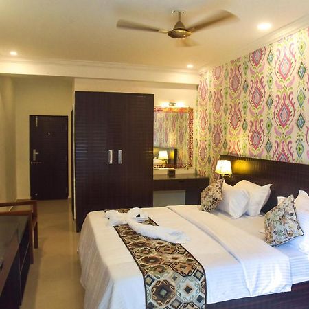 Don Hill Beach Resort Candolim Exteriör bild