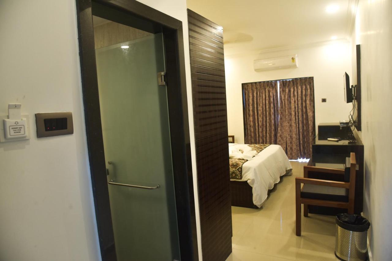 Don Hill Beach Resort Candolim Exteriör bild