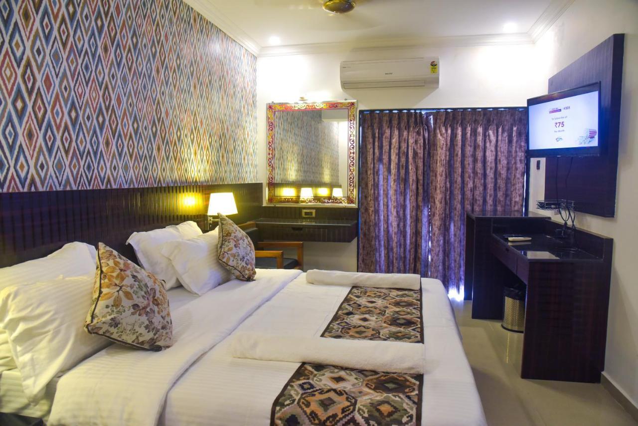 Don Hill Beach Resort Candolim Exteriör bild