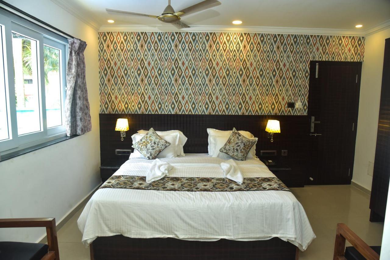 Don Hill Beach Resort Candolim Exteriör bild